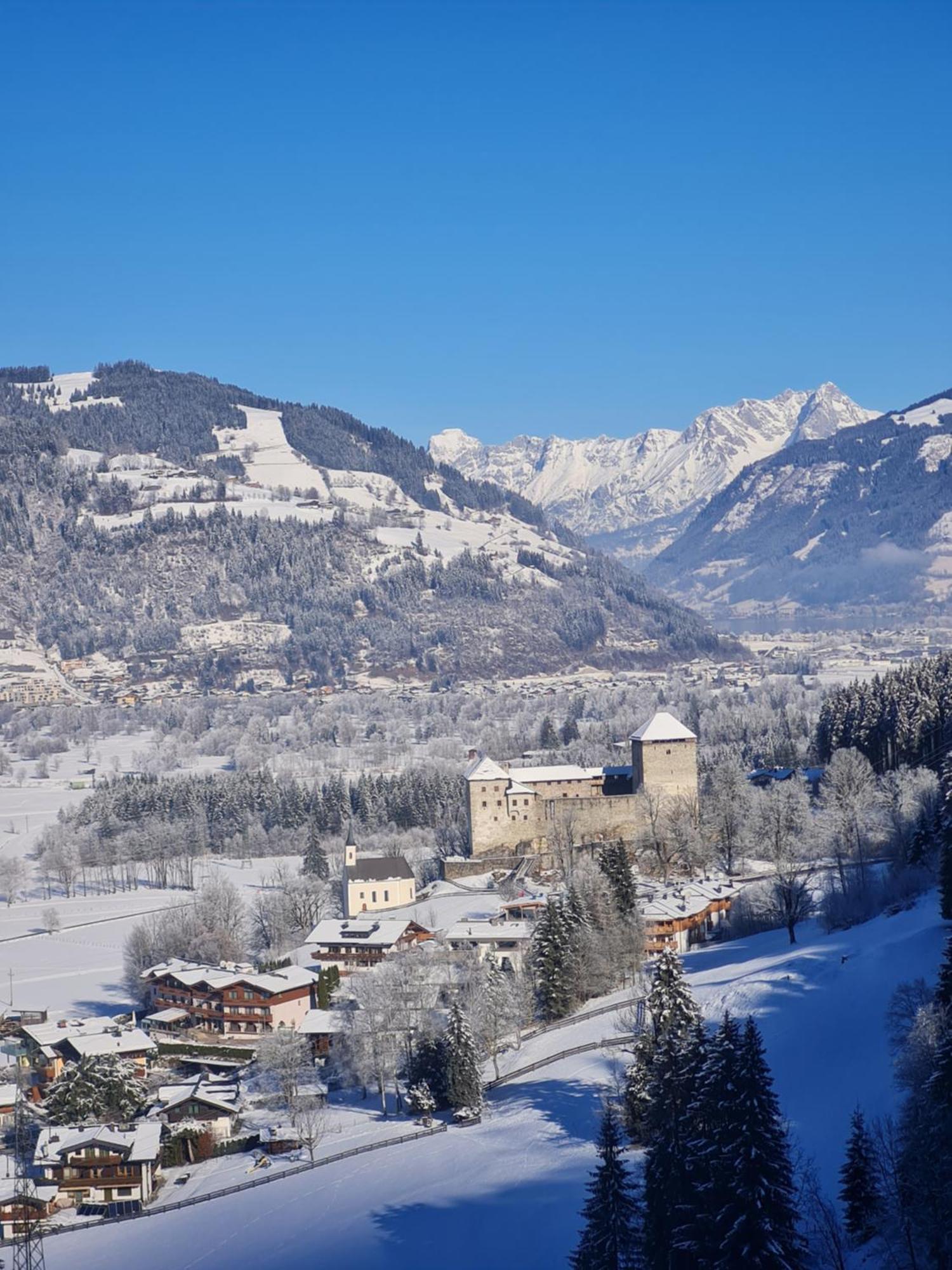 Panorama Hotel Guggenbichl - Inkl Sommerkarte, Freier Eintritt Ins Tauern Spa & Bester Ausblick Uber Kaprun Eksteriør billede