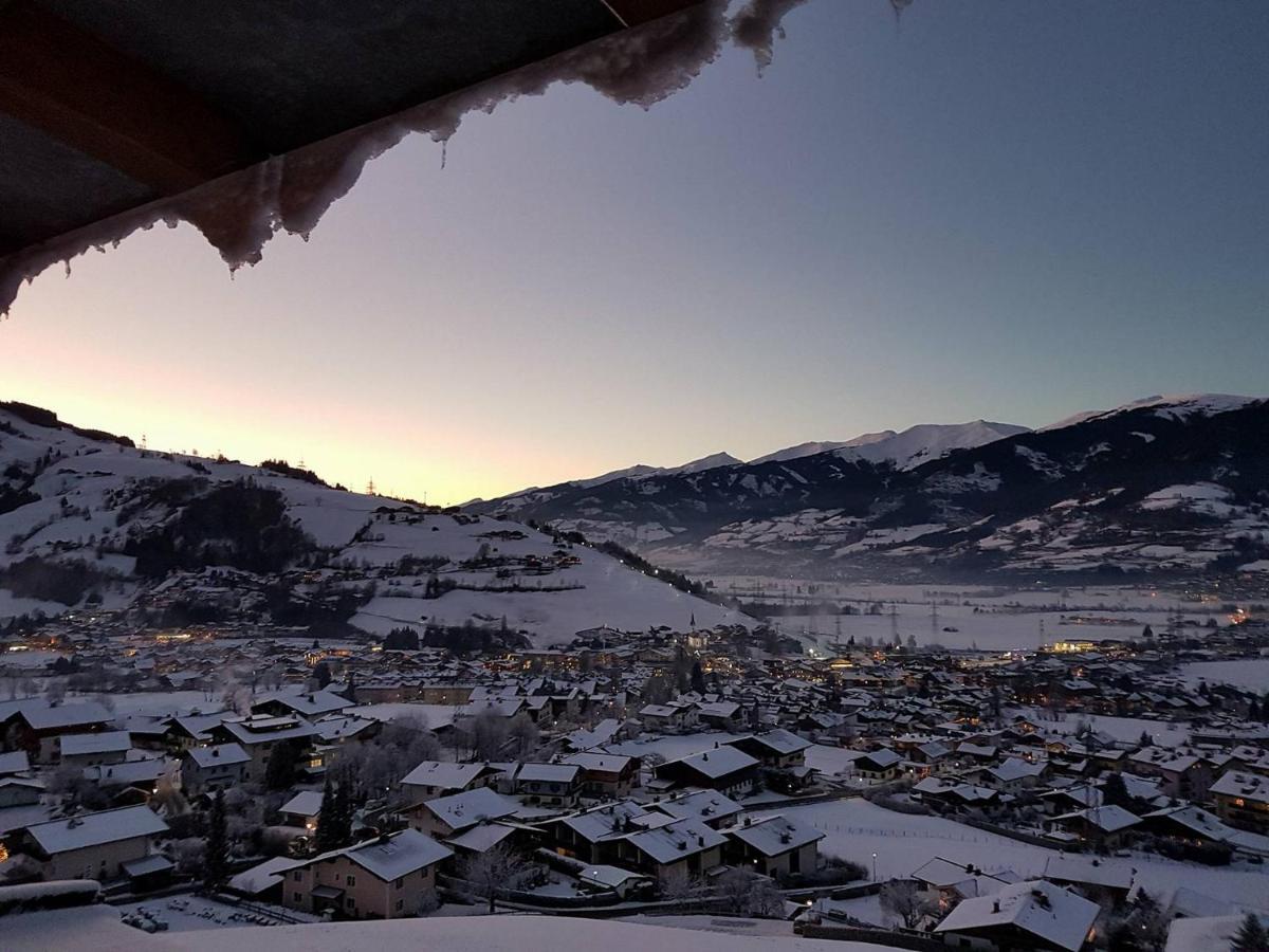 Panorama Hotel Guggenbichl - Inkl Sommerkarte, Freier Eintritt Ins Tauern Spa & Bester Ausblick Uber Kaprun Eksteriør billede